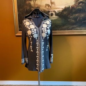 Gray white embroidery tunic sweater hooded long sleeve top shirt junior large
